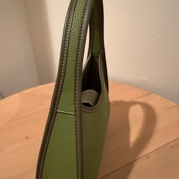 NWOT Coachtopia Ergo Bag in Pebbled Leather - Pale Lime Green - Picture 9 of 13